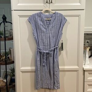 NWT Jones New York Linen Chambray Kendall Midi Striped Dress. Medium